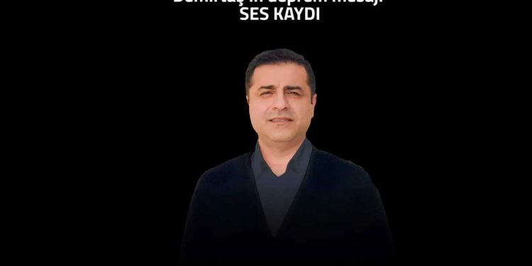 Demirtaş'tan sesli mesaj: 'Hiç kimseden korkmayın, özgürlük her zamankinden yakın'