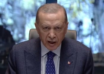 Demirtaş’tan ‘Erdoğan’dan korkmayın’ mesajı: Makyajı döküldü, fiyakası bozuldu