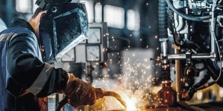 Deprem bölgesi için 'işten çıkarma yasağı' ve 'kısa çalışma ödeneği'