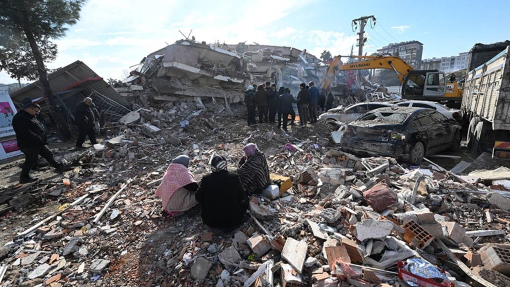 Deprem sonrası Anadolu levhası daha da kayabilir