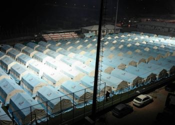 Deprem sonrasında çadır kentlerde enfeksiyon tehlikesi