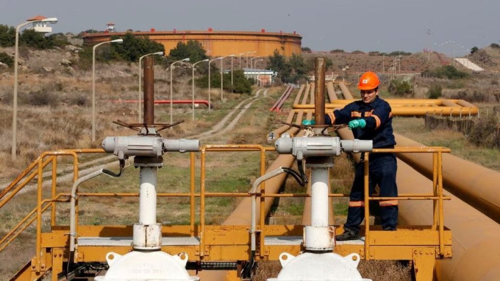 Depremin ardından Türkiye 'İstanbul Doğalgaz Zirvesi'ni erteledi