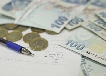 Depremzede esnafın kredi borcuna 6 ay erteleme