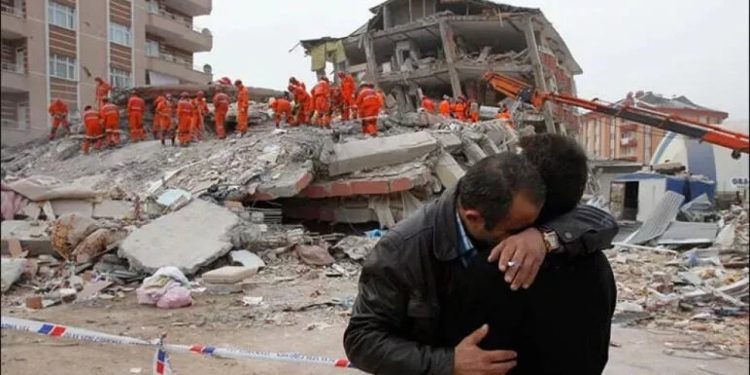 Depremzedelerle dayanışma kampanyası: Evim Yuvan Olsun