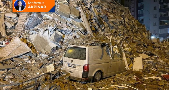 Devlet de enkaz altında kaldı!