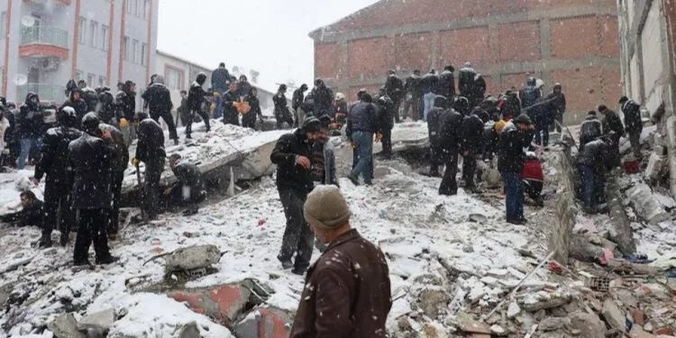 Dünya Sağlık Örgütü: Depremde ölü sayısı sekiz kat artabilir