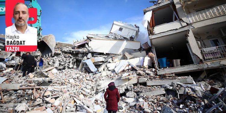 Dünya başımıza yıkıldı