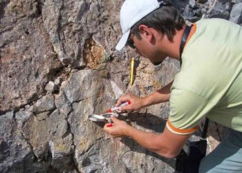 Eğitim de çökmüş: Jeoloji ve jeofizik mühendisliği kontenjanları boş kaldı
