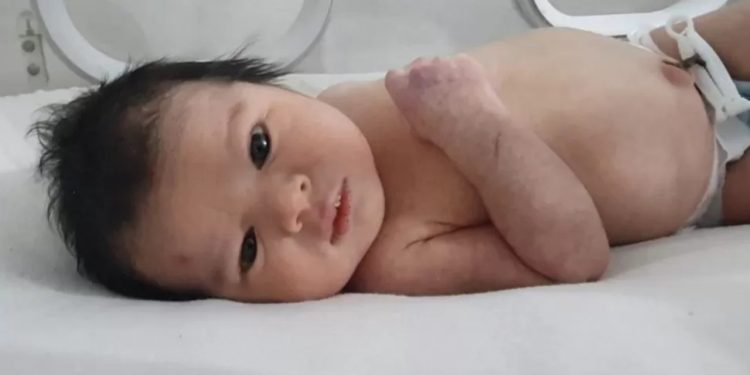 Enkaz altında doğmuştu: Aya bebek, kaçırılma tehdidine karşı güvenli bir yere yerleştirildi