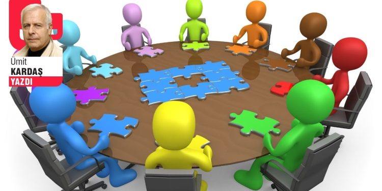 Enkazın altında kalmanın dayattığı zaruret: Adem i merkeziyet