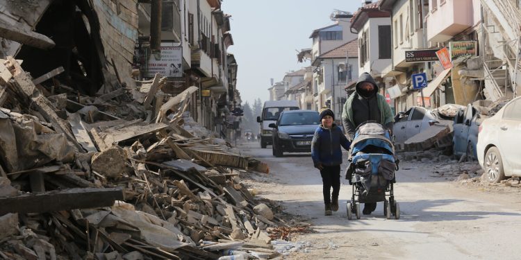 Erdoğan, Antakya’da 6 mahallenin ‘riskli bölge’ ilanlarını 1 yıl önce kaldırmış