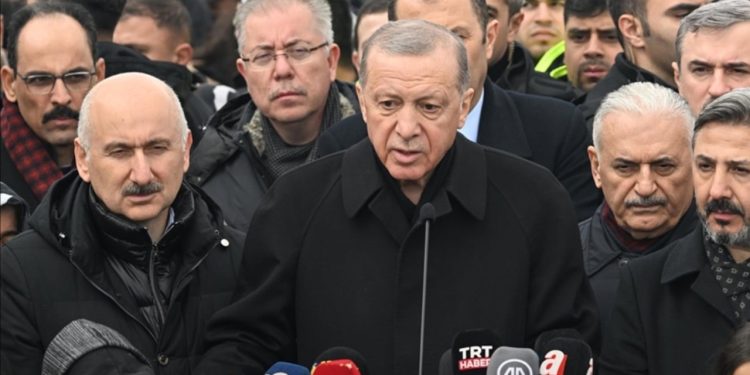 Erdoğan: İdeolojik sebeplerle kimsenin milletimize yeni bedel ödetmesine izin vermeyeceğiz