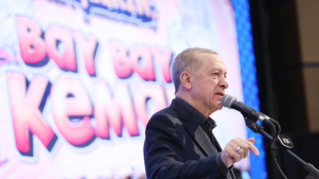 Erdoğan, adaylığıyla ilgili itirazları Batı'ya bağladı: Avrupa, Amerika seçimleri etkilemek için çaba harcıyor