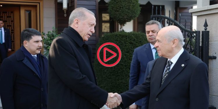 Erdoğan ile Bahçeli'nin evde seçim zirvesi