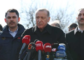 Erdoğan'dan deprem açıklaması: Müdahaleleri istediğimiz hıza ulaştıramadık