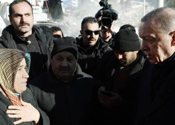 Erdoğan’dan depremzedeye: Bunlar kader planının içinde olan şeyler