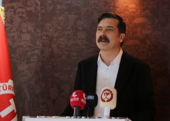 Erkan Baş: Yurttaşlara verecek çadırımız yok ama Erdoğan’ın sarayları var