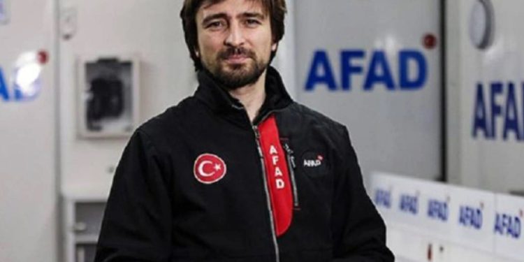 Eski AFAD Başkanı Mehmet Güllüoğlu Türkiye’ye çağrıldı