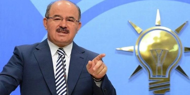 Eski AKP'li Bakan Çelik'ten Erdoğan'a mektup: Vahim bir hata, üniversiteleri açın