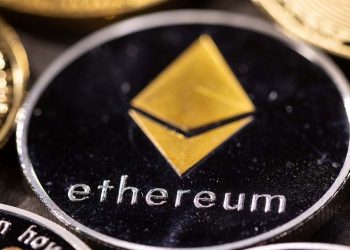 Ethereum'un kurucusu Vitalik Buterin'e 'bağış' tepkisi: Murat Pak parayı iade etti
