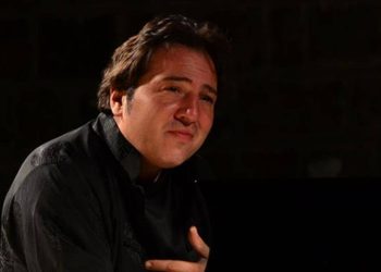 Fazıl Say: Sadece Külliye'de on bin depremzede barınabilir, şimdi değil de ne zaman?