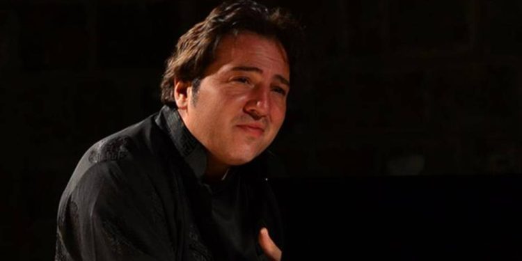 Fazıl Say: Sadece Külliye'de on bin depremzede barınabilir, şimdi değil de ne zaman?