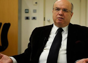 Fehmi Koru: Ortalık senaryodan geçilmiyor, ben de kendi senaryomu yazdım