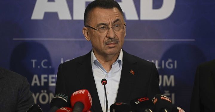 Fuat Oktay Kılıçdaroğlu’nu hedef aldı: Siz kimsiniz ki havalimanındaki çalışmaları yapacaksınız