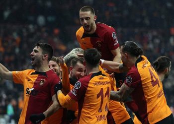 Spor Toto Süper Lig’in 23. haftasında Galatasaray, sahasında Trabzonspor’u 2-1 yendi.