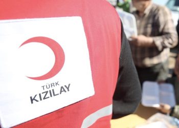 Gazeteci Murat Ağırel’den yeni iddia: Kızılay ikinci el eşyaları da satmış