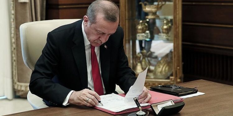 Görevden alma ve atama kararları Resmi Gazete’de