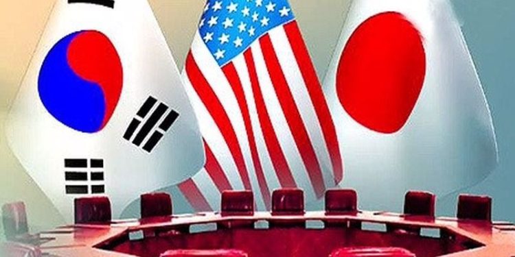 Güney Kore, Kuzey Kore'yi yeniden 'düşman' ilan etti