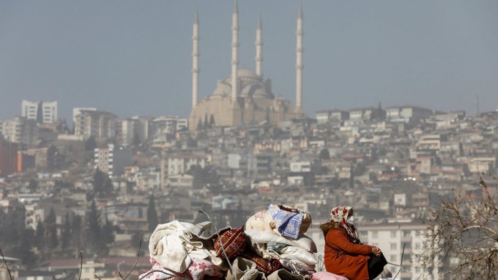 Güney Koreli milletvekilleri, maaşlarının yüzde üçünü depremzedelere bağışlayacak