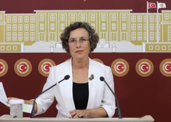 HDP'den deprem bölgesindeki çocuklara dair soru önergesi