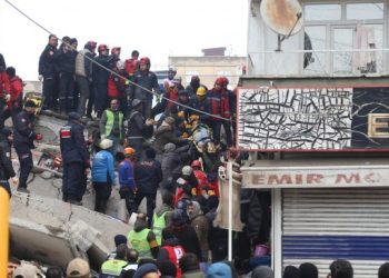 HDP’den depremzedeler için seferberlik çağrısı