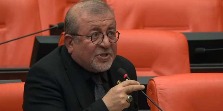 HDP'li Bülbül, AKP'li Yakup Taş'ı hatırlattı: Kendi vekilinize bile sahip çıkamadınız, yazık size günah size yuh size!