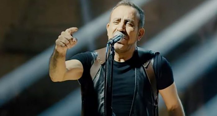 Haluk Levent, sevenlerinden destek istedi, Tarkan cevap yazdı: Yanındayım