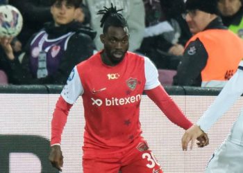 Hatayspor futbolcusu Atsu için eşinden çağrı: Hayatta olduğuna inanıyorum