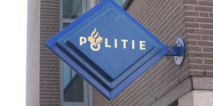 Hollanda polisi, Türkiye'ye deprem yardımı taşıyan TIR'ın içinde uyuşturucu buldu