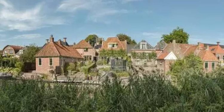 Hollanda’ya depreme dayanıklı konut yapmayı öğreten Türkiye neden bu kadar fazla yıkım yaşıyor?