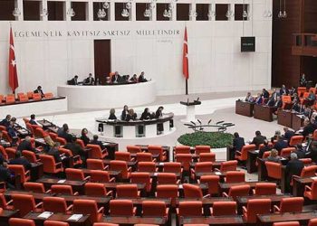 İYİ Parti Meclis'i sığınmacı gündemiyle genel görüşmeye çağıracak