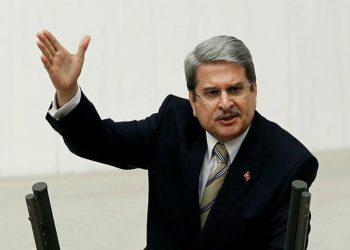 İYİ Partili Çıray'dan HDP'li Önder'e komplo teorili yanıt: Akşener'i tasfiye etmeye çalışıyorlar
