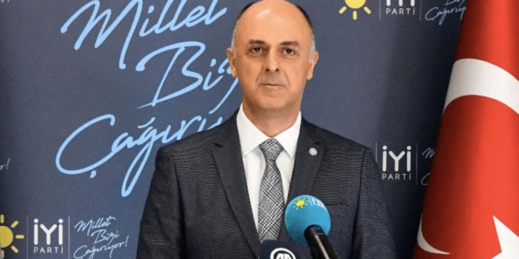 İYİ Partili Özlale sözlerine açıklık getirdi: İtirazım Kılıçdaroğlu'nun adaylığına değil