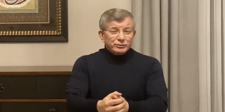 İktidara seslenen Davutoğlu: Tezgah kurmayın, sivil darbeye kalkışmayın