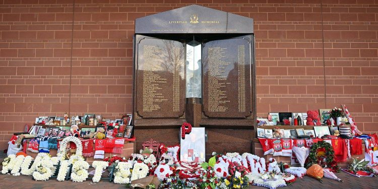 İngiliz polisi, Hillsborough faciası için 34 yıl sonra özür diledi