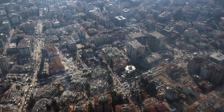 İngiltere'den, Türkiye ve Suriye'ye 25 milyon sterlinlik yeni yardım paketi