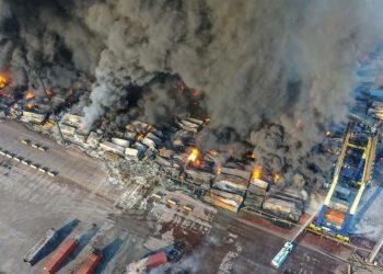 İskenderun Limanı 3 gündür yanıyor