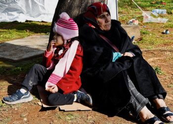 İspanya, İsrail, Rusya ve Azerbaycan'dan sahra hastanesi, Katar'dan konteyner ev yardımı