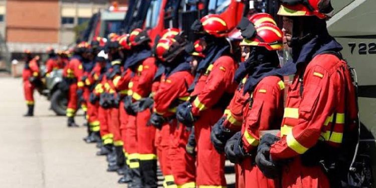 İspanyol kurtarma ekibinden paylaşım: Herkes kurtarma ekibi gibi