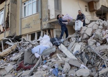 İstanbul Tabip Odası: Enkaz altında kalıp ölenlerin sesini duymadınız, bari bizim sesimizi duyun